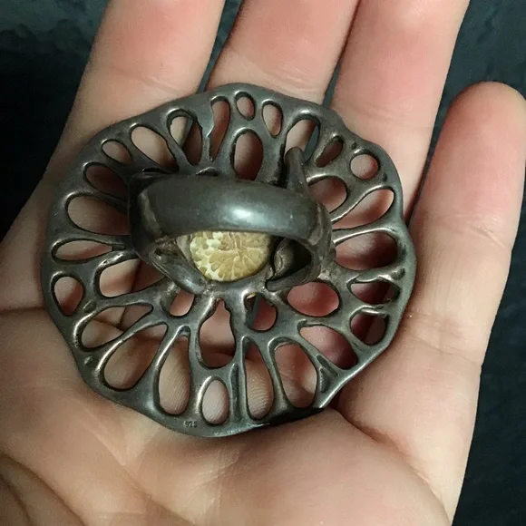 Vintage mid Century Modern Brutalist Fossil Stone Ring - Picture 10 of 14